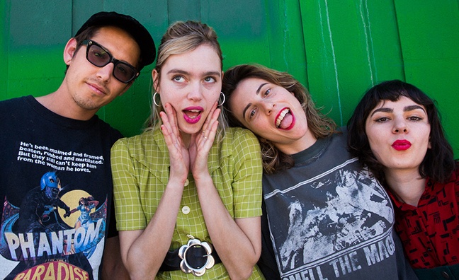 Making Waves: The Paranoyds