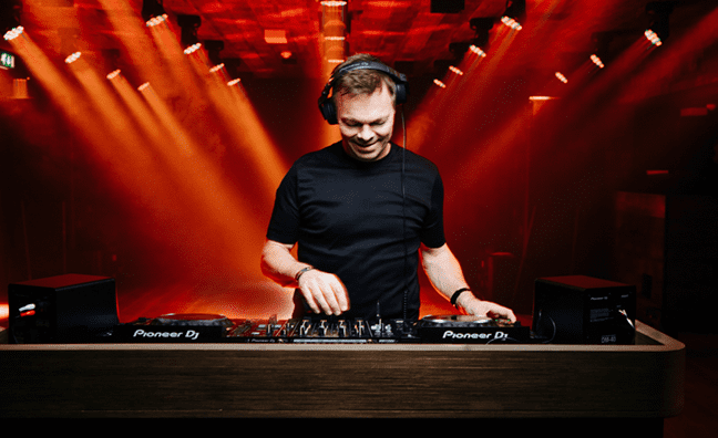 Pete Tong: 'The EDM bubble punctured'
