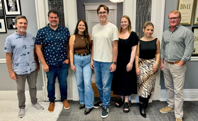 Reservoir signs publishing deal with country writer and Dasha collaborator Travis Heidelman