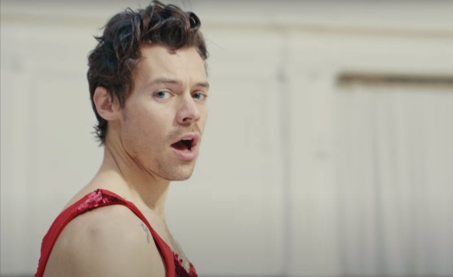Harry Styles achieves chart double with the biggest single and album of 2022