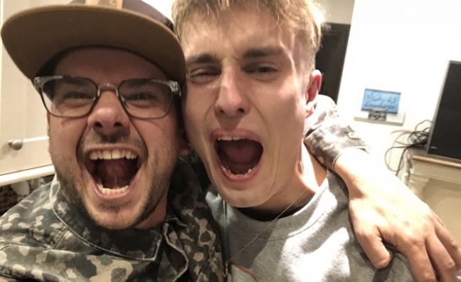 Sam Fender and manager Owain Davies to receive FanFair Alliance Award at 2019 Artist & Manager Awards