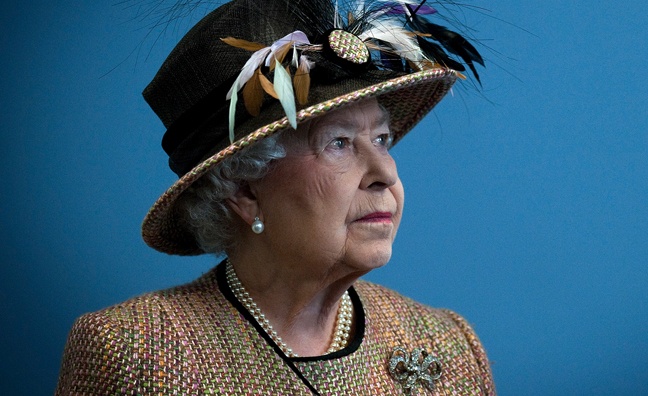 Music world pays tribute to Queen Elizabeth 