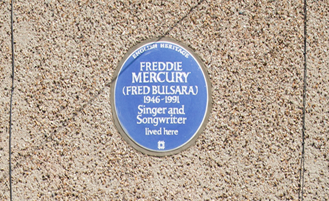 Freddie Mercury honoured with English Heritage Blue Plaque 
